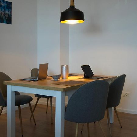 Apartamento Ap Chronos - HiSpeed Internet - Free parking - Elevator Timisoara Exterior foto