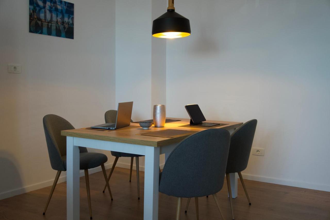 Apartamento Ap Chronos - HiSpeed Internet - Free parking - Elevator Timisoara Exterior foto